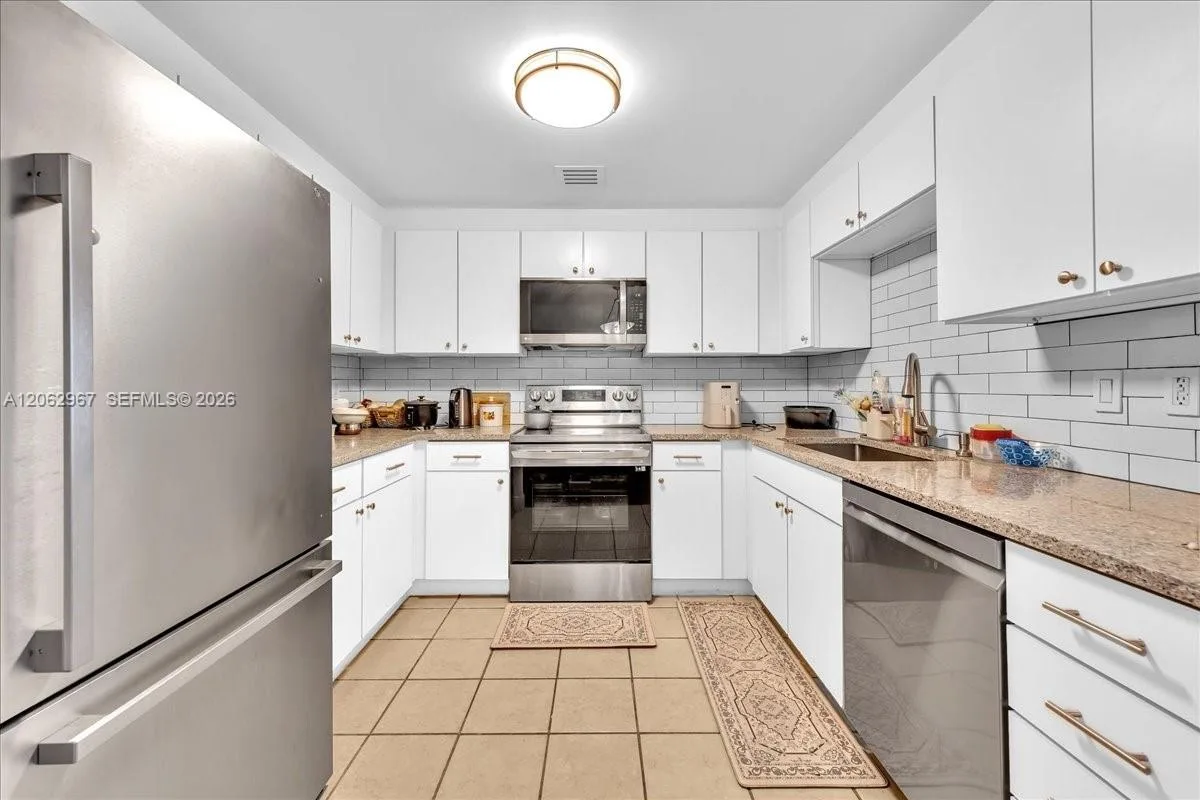 1250 S Miami Ave # 2106, Miami, FL 33130 photo 8