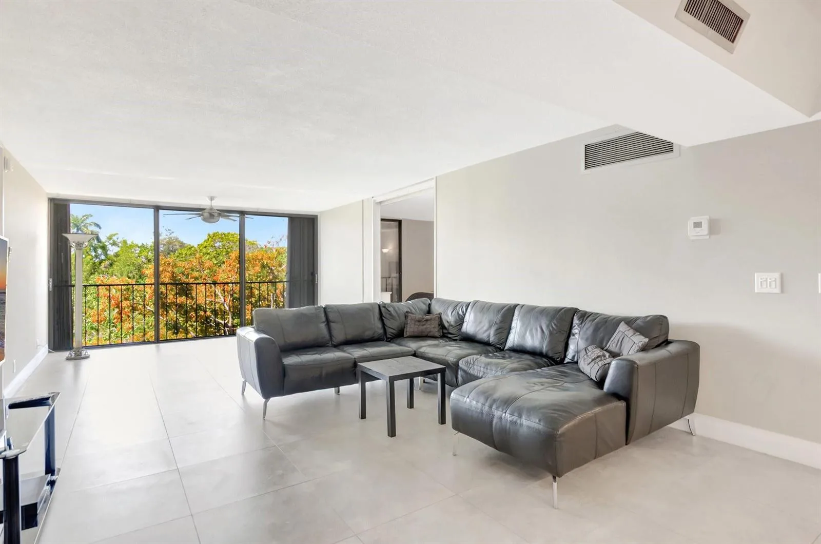 501 SW 11th Place # 403, Boca Raton, FL 33432 photo 2