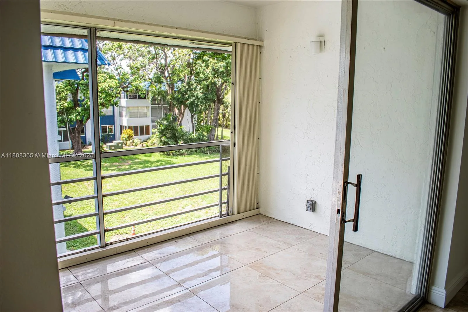 3090 Holiday Springs Blvd # 305, Margate, FL 33063 photo 4