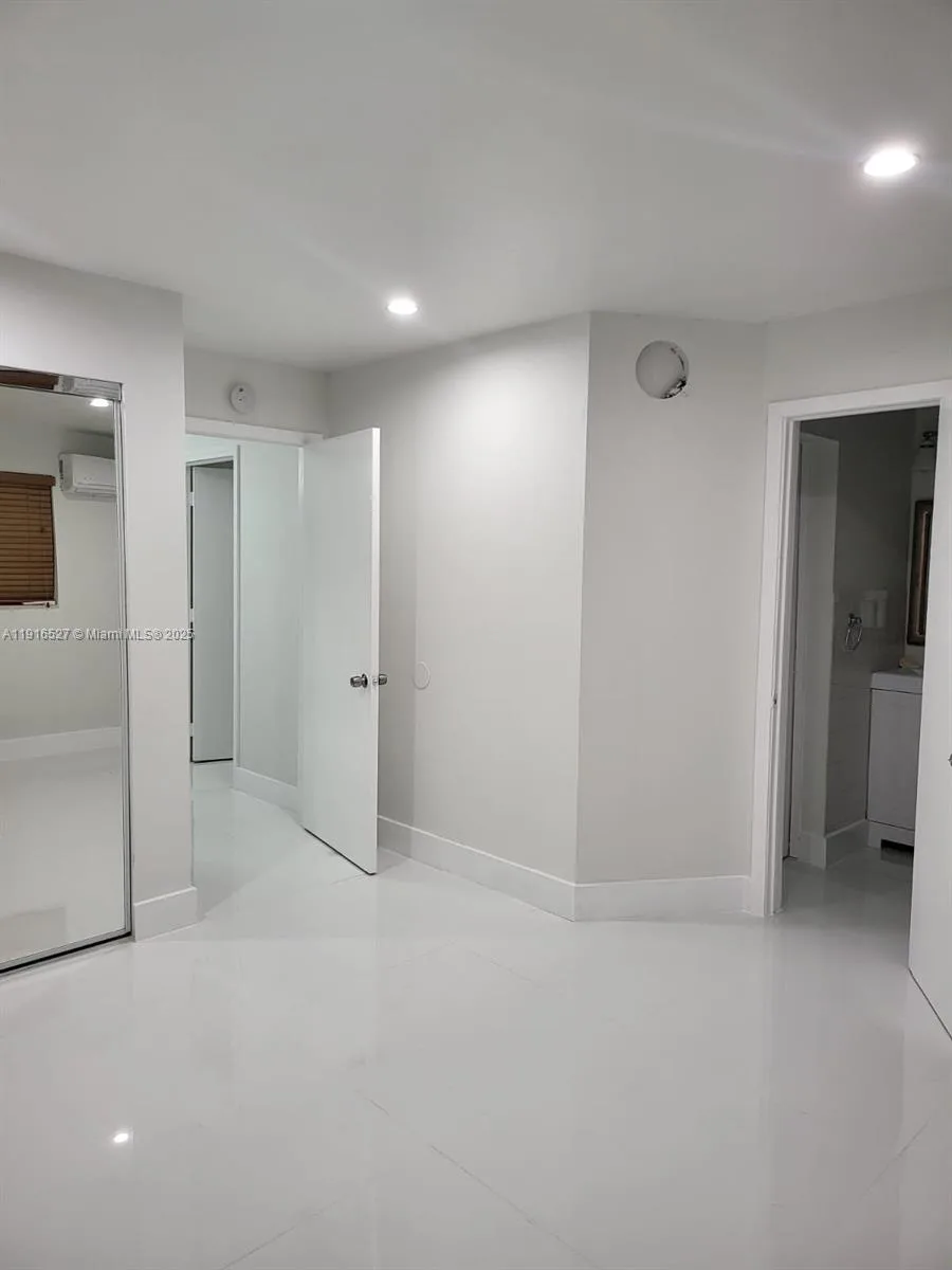 9375 SW 40th Ter # 203, Miami, FL 33165