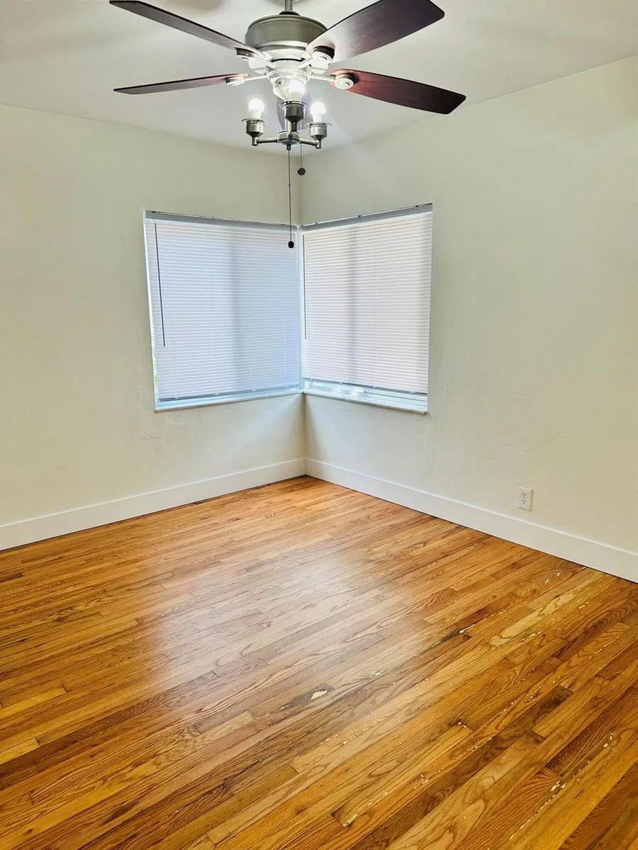 2425 Pierce Street, Hollywood, FL 33020 photo 8
