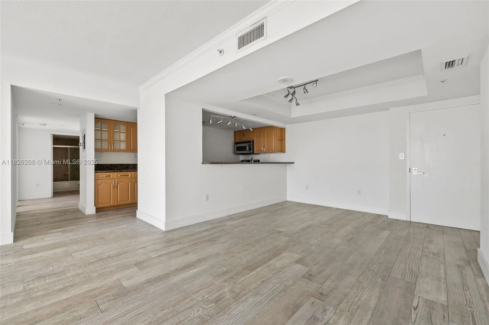 650 West Ave # 1508, Miami Beach, FL 33139 photo 6