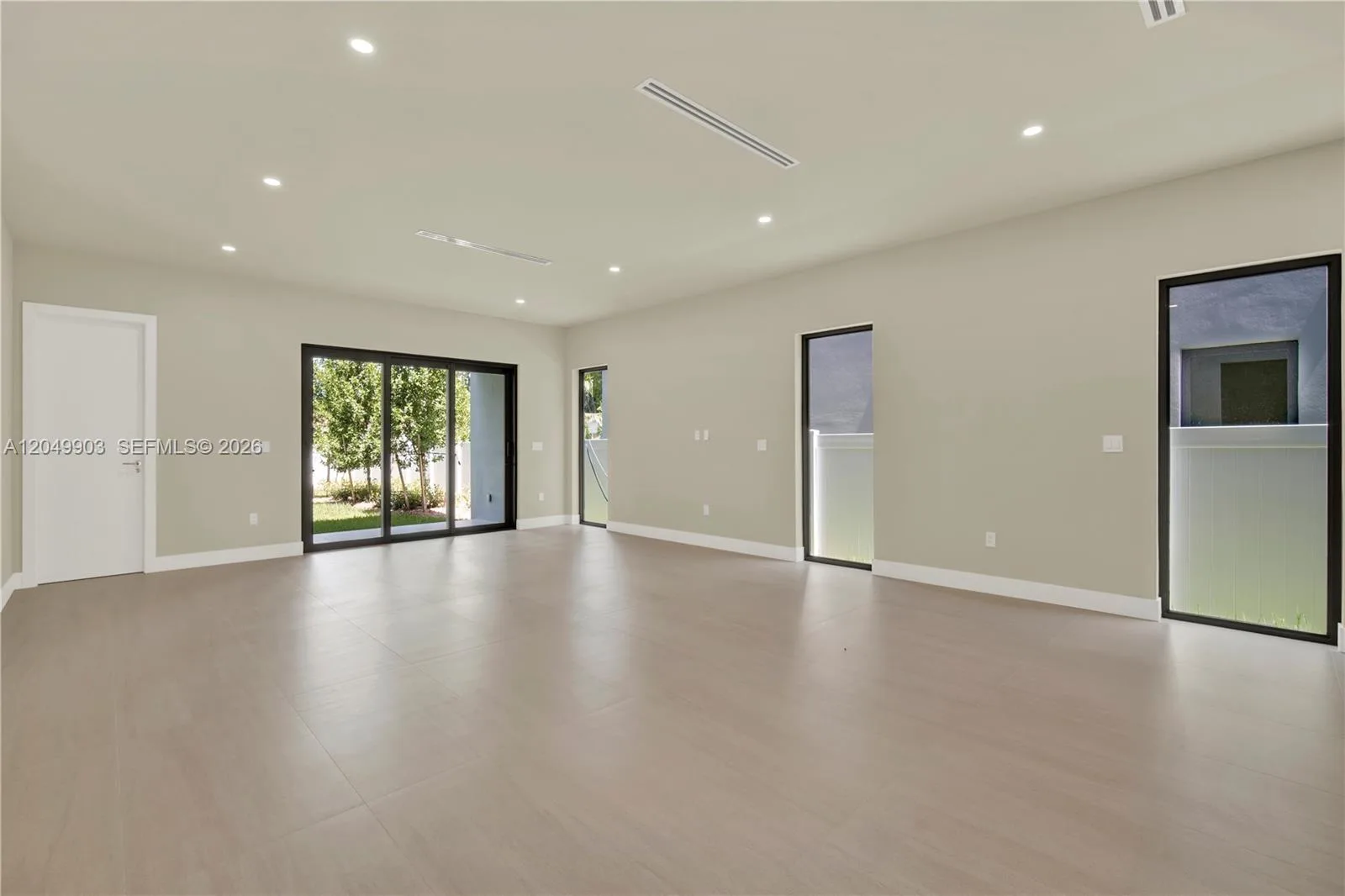 2889 SW 35th Ave # 2889, Miami, FL 33133 photo 10