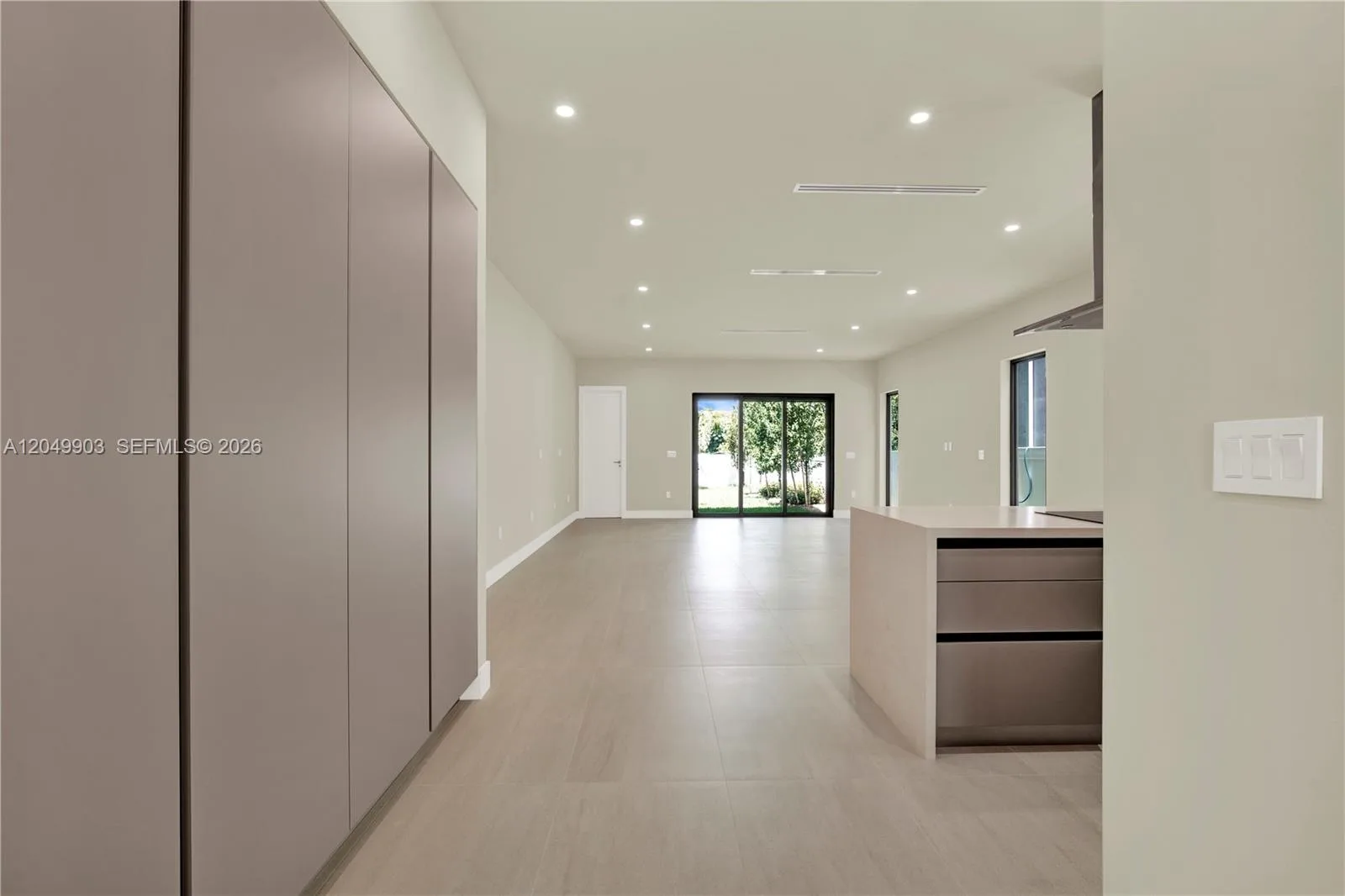 2889 SW 35th Ave # 2889, Miami, FL 33133 photo 5