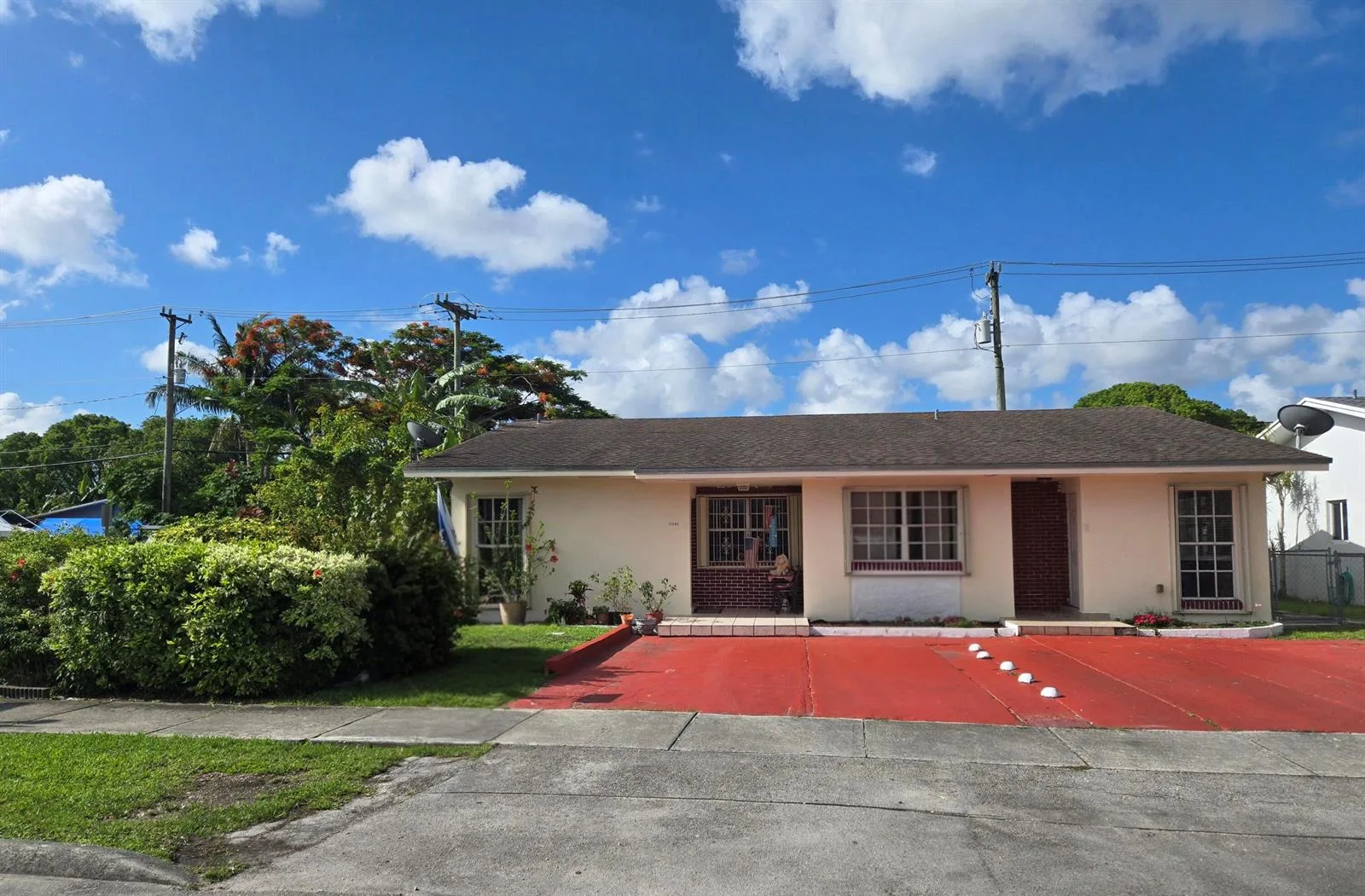 11302 SW 7th Street, Miami, FL 33174