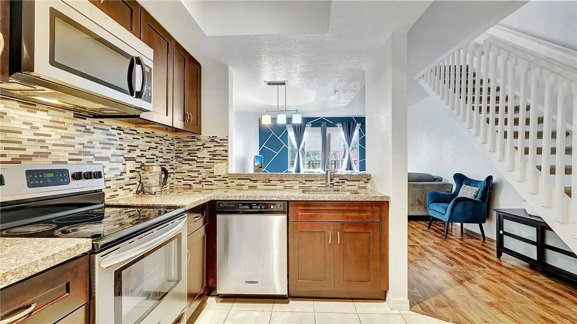 771 SW 148TH Avenue # 1303, Sunrise, FL 33325 photo 2