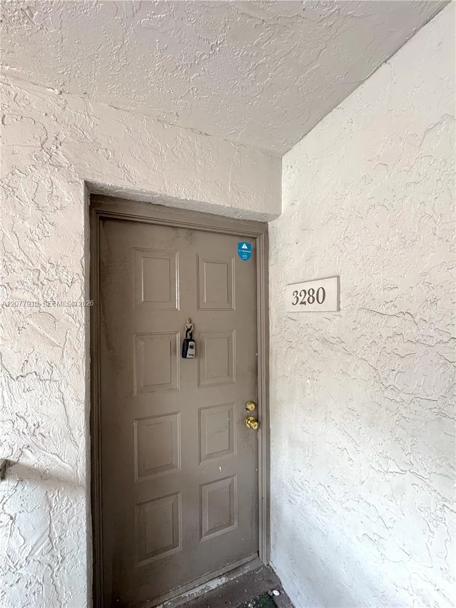 3280 Coral Lake Ln # 3280, Coral Springs, FL 33065 photo 2