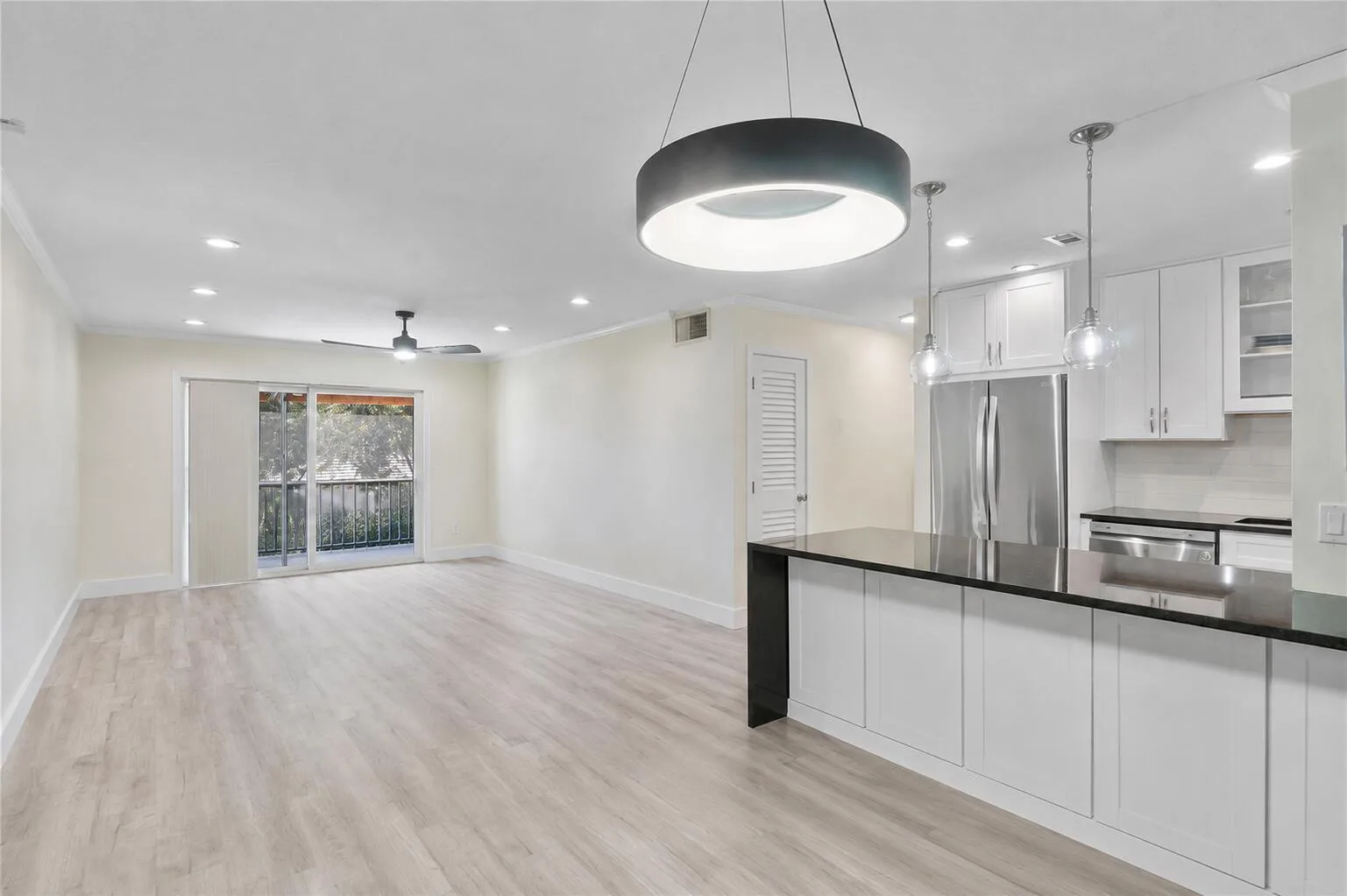 6205 Bay Club Drive # 3, Fort Lauderdale, FL 33308