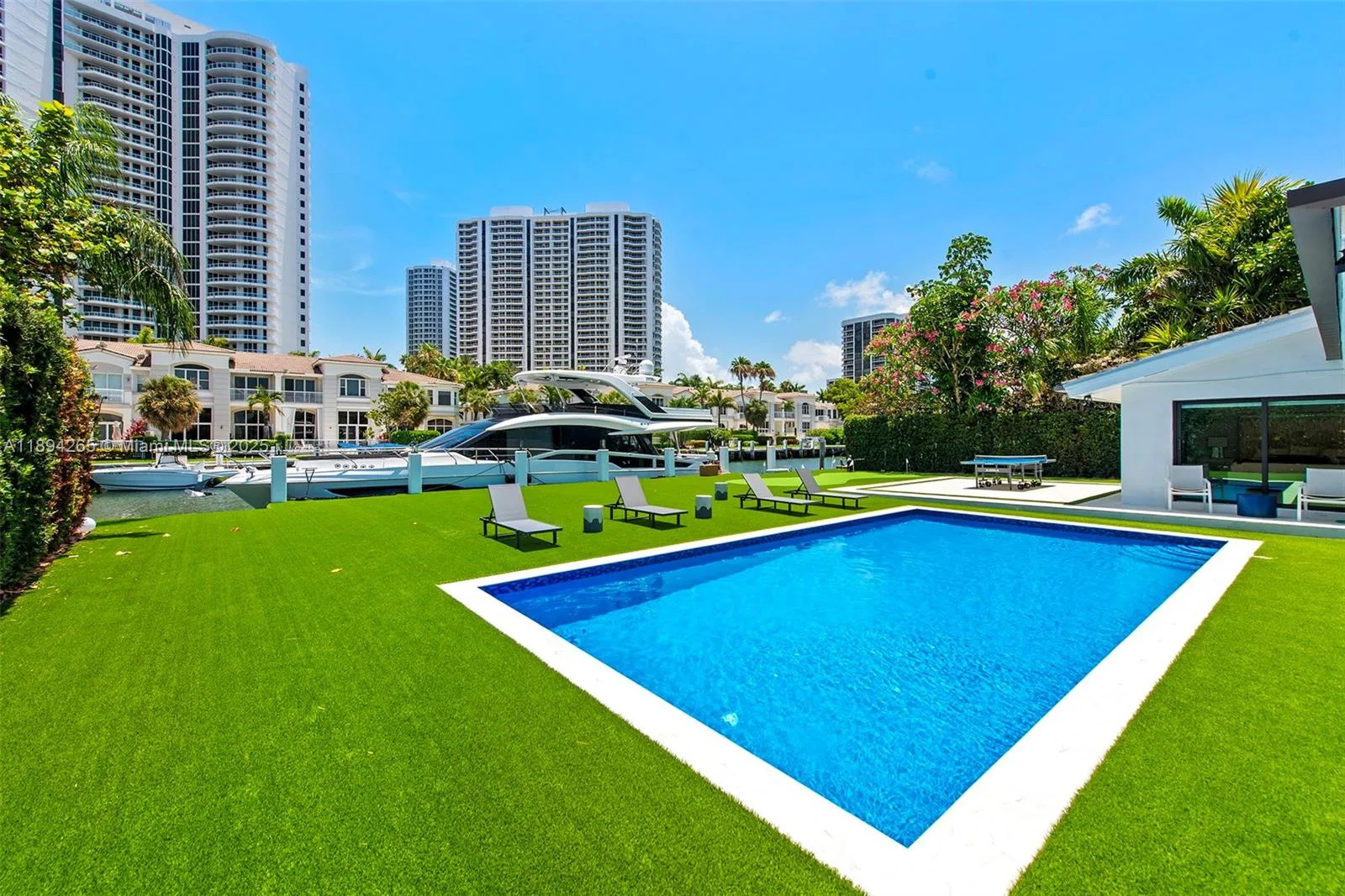 207 Holiday Dr, Hallandale Beach, FL 33009 photo 13