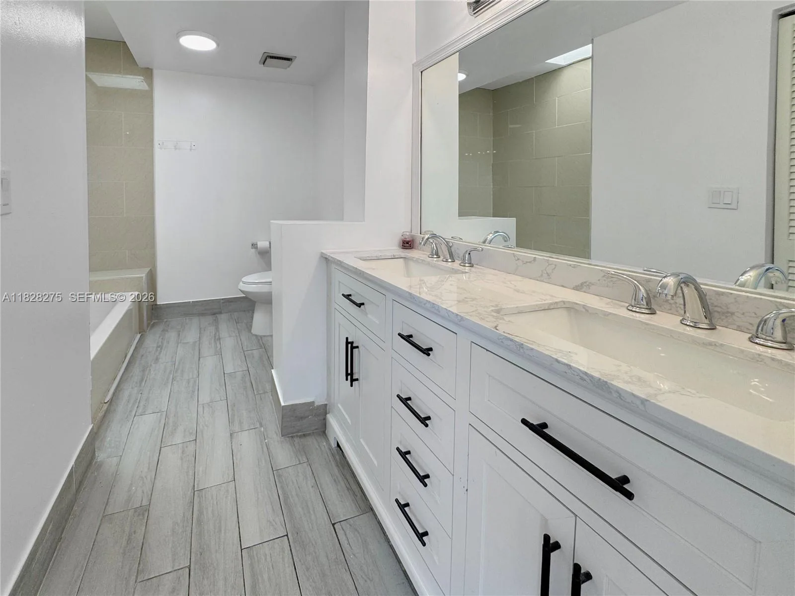 8103 SW 24th St, North Lauderdale, FL 33068 photo 10