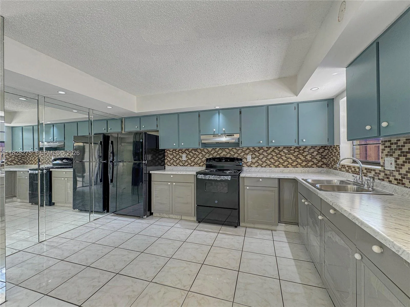 8103 SW 24th St, North Lauderdale, FL 33068 photo 5