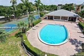 11905 NE 2nd Ave # C204, North Miami, FL 33161 — zdjęcie 2
