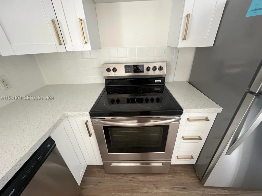 11520 NW 31st Pl, Sunrise, FL 33323 photo 7