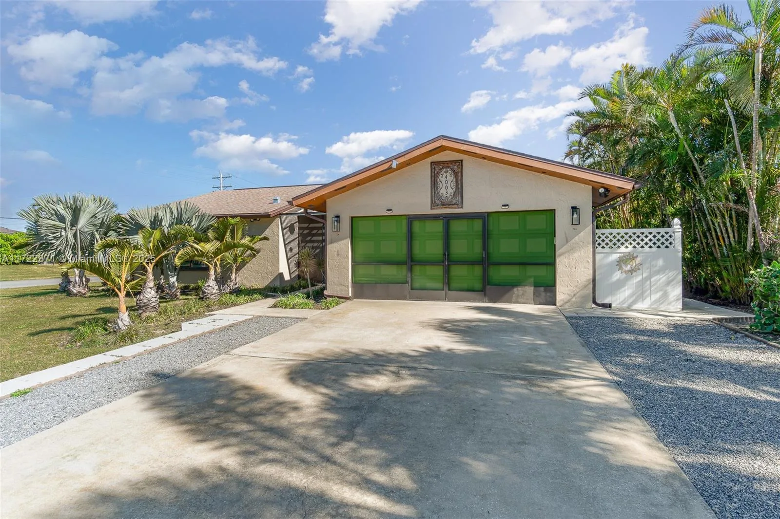 4003 SE 1st CT, Cape Coral, FL 33904 photo 2