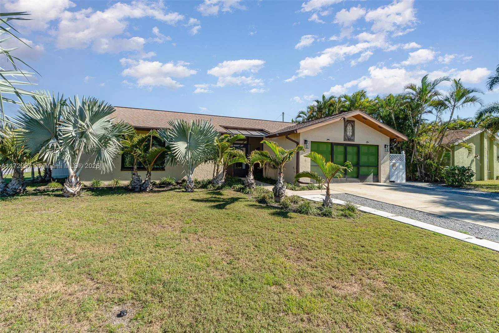 4003 SE 1st CT, Cape Coral, FL 33904 photo 3