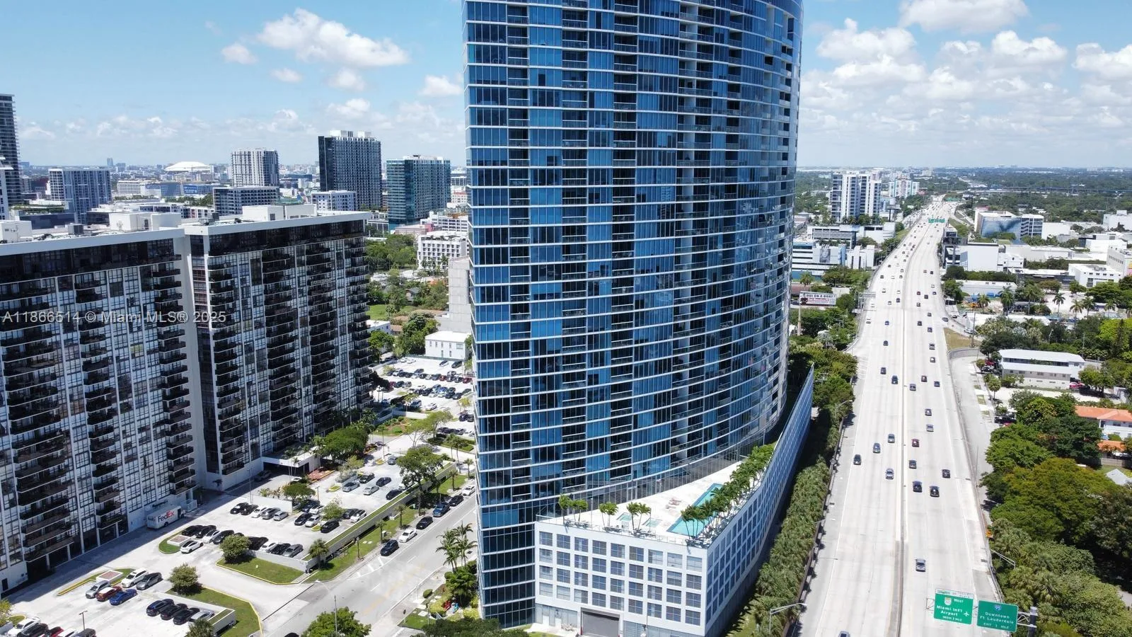 601 NE 36th St # 2005, Miami, FL 33137