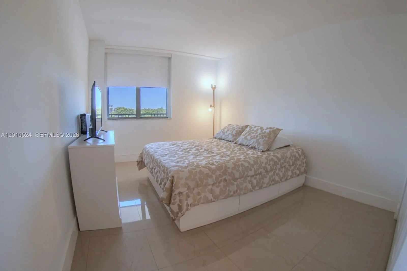 20100 W Country Club Dr # 504, Aventura, FL 33180 photo 12