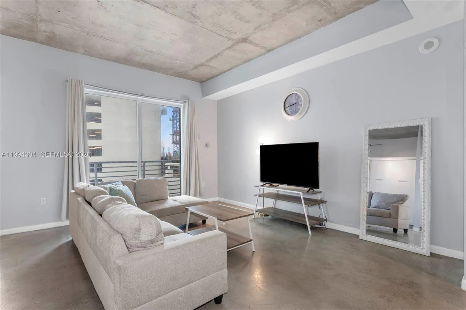 234 NE 3rd St # 1106, Miami, FL 33132 photo 4
