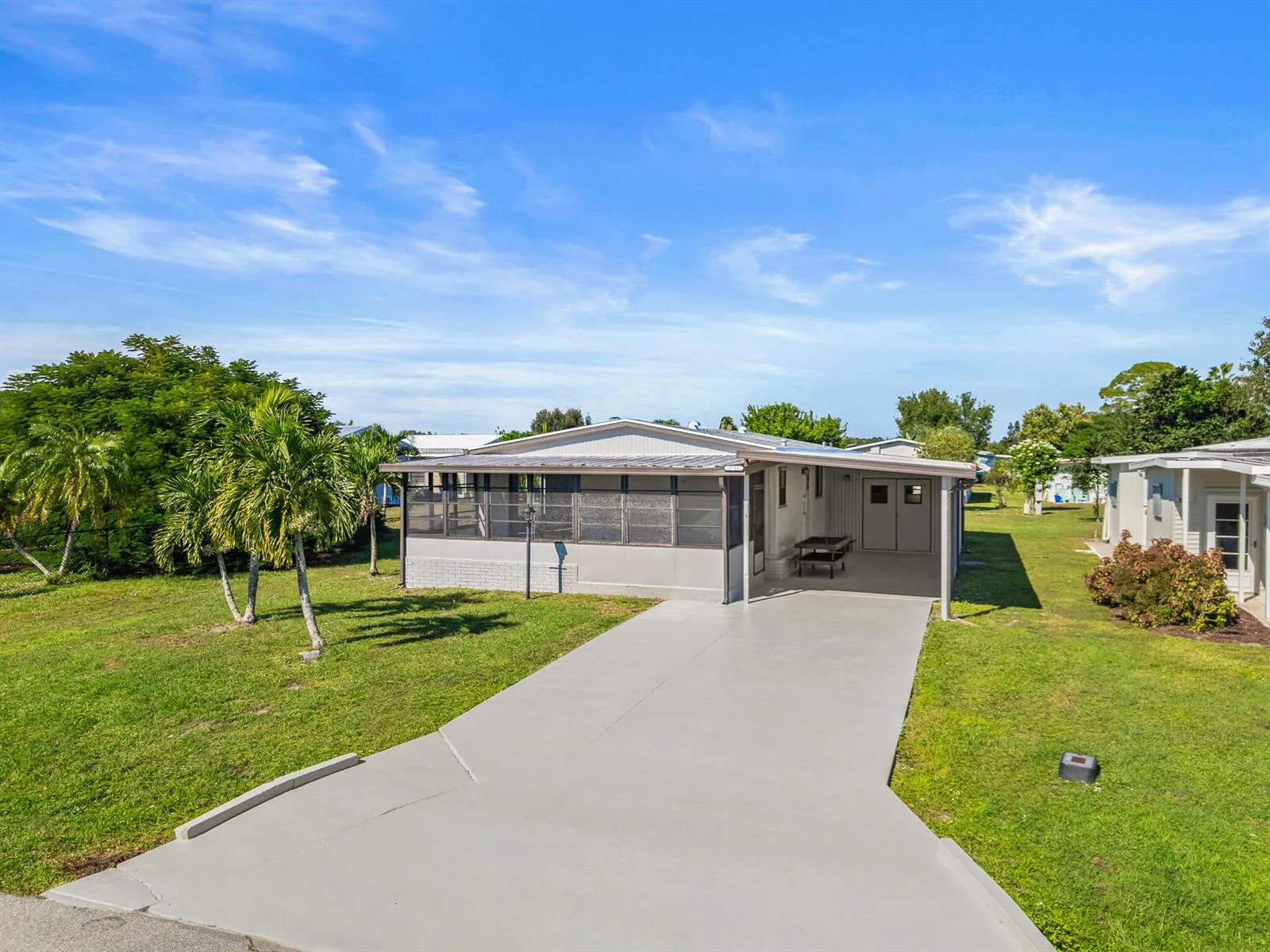 2733 SW Thunderbird Trail, Stuart, FL 34997