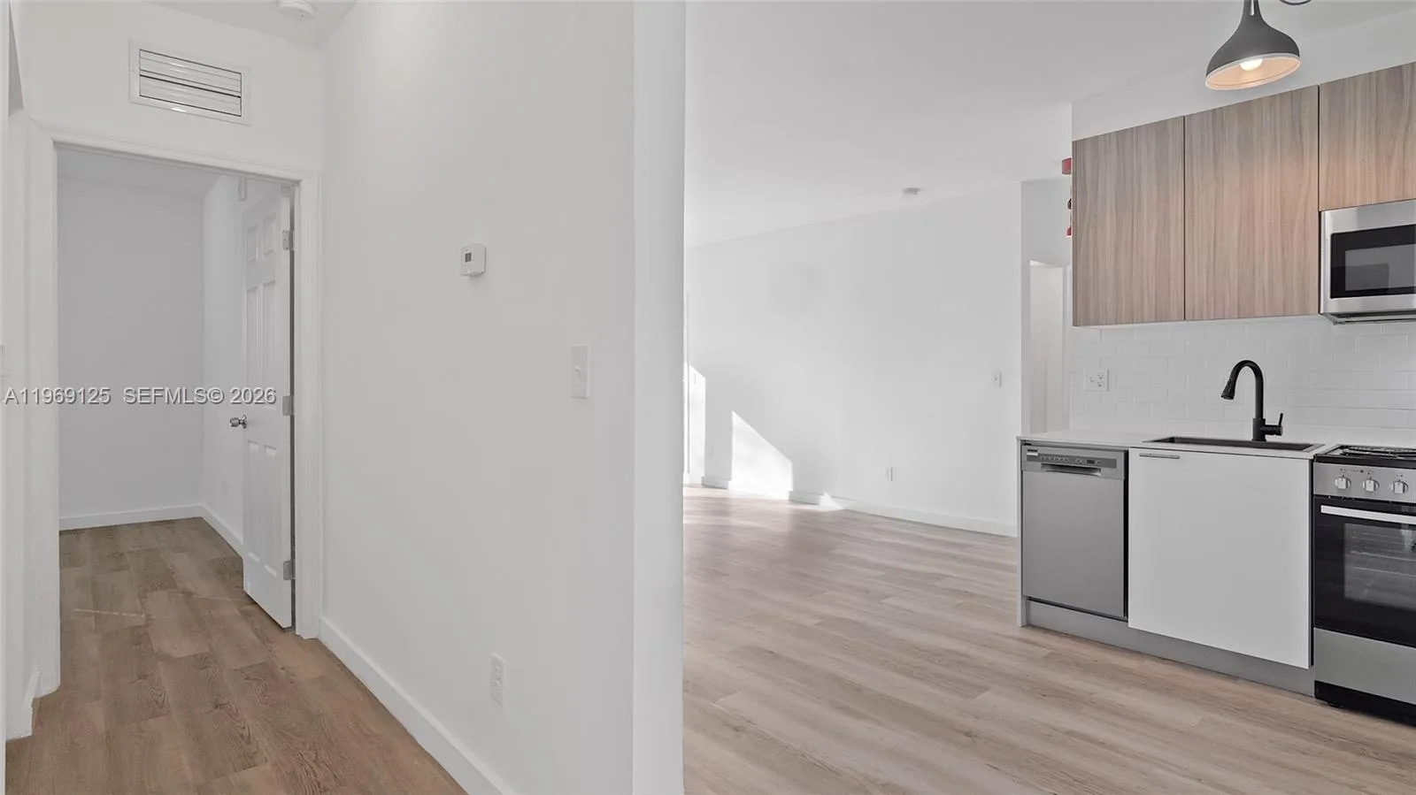 1561 Jefferson Avenue, Miami Beach, FL 33139 photo 8