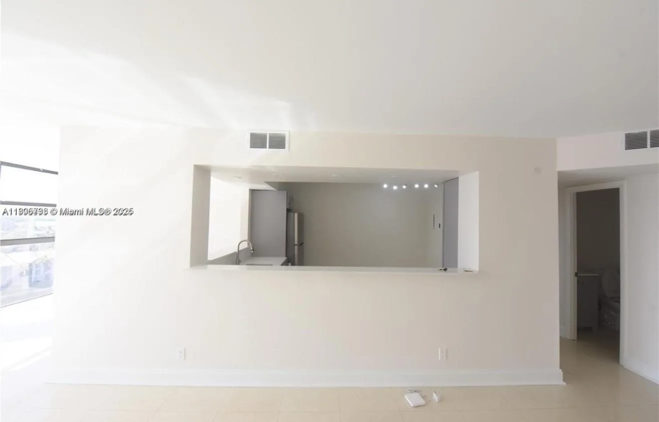 200 Leslie Dr # 1124, Hallandale Beach, FL 33009 photo 11