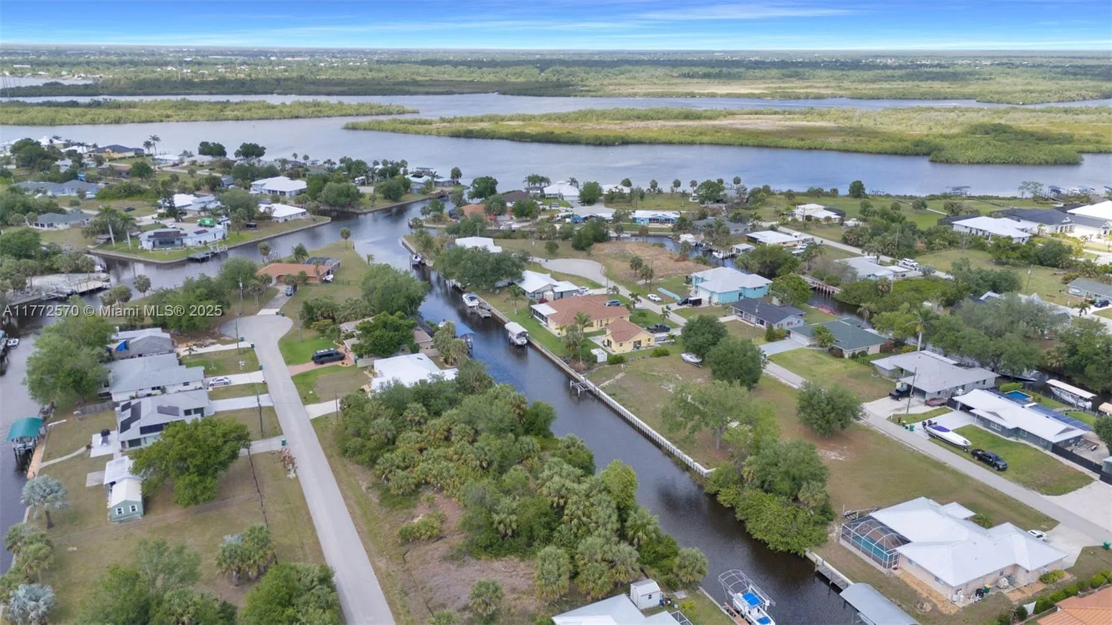 28450 Sabal Palm Dr, Punta Gorda, FL 33982 photo 12