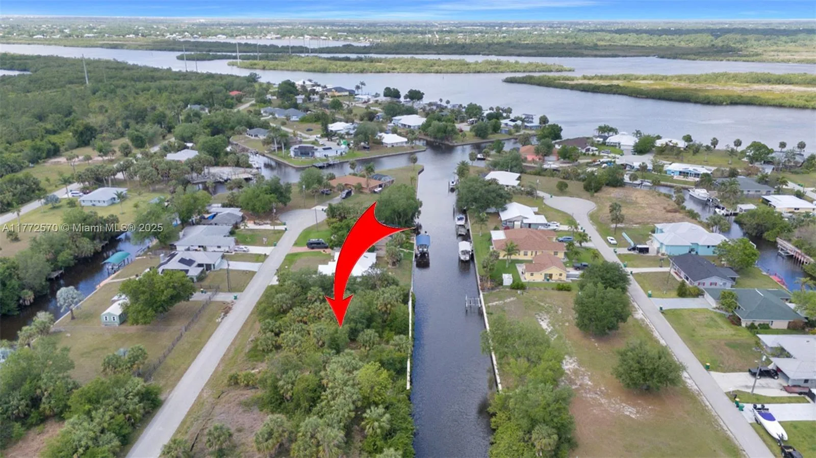 28450 Sabal Palm Dr, Punta Gorda, FL 33982 photo 3