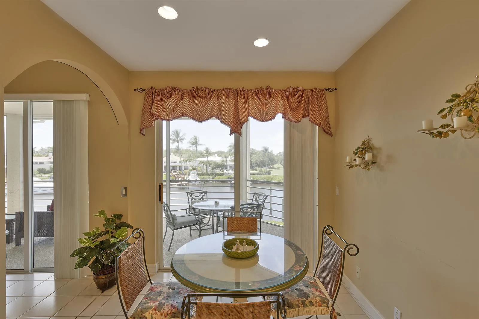 392 Spyglass Way, Jupiter, FL 33477 photo 8