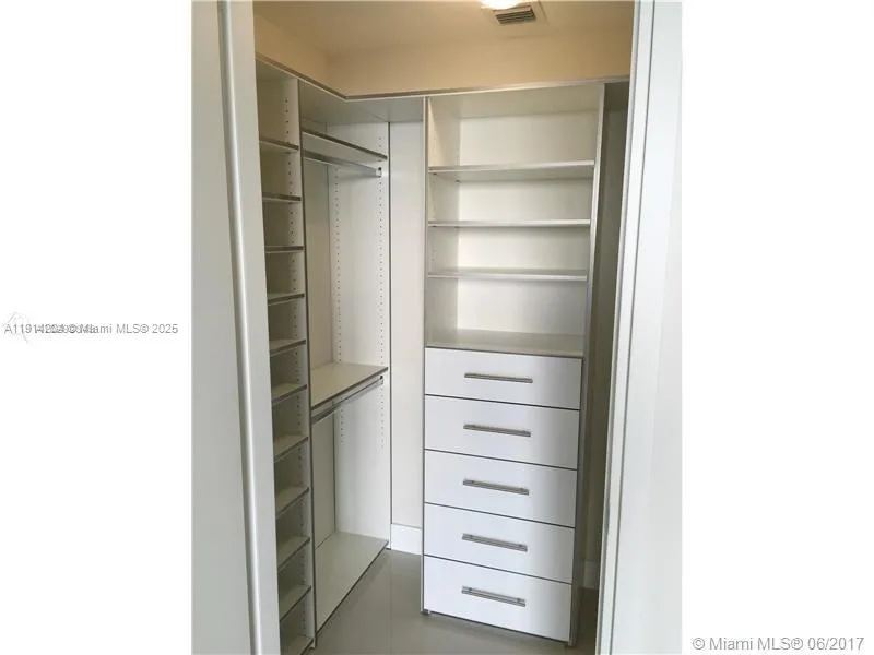1300 Brickell Bay Dr # 1807, Miami, FL 33131 photo 10