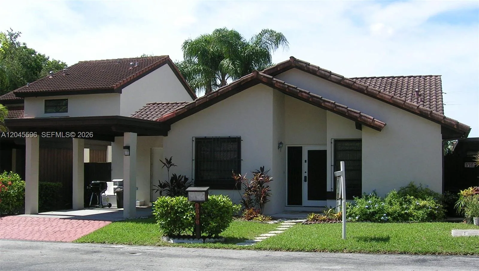 9124 SW 112 CT, Miami, FL 33176