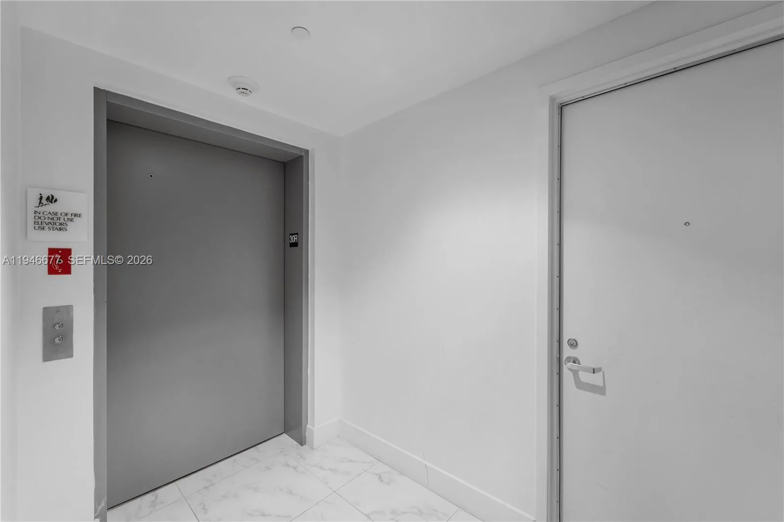 460 NE 28th St # 3002, Miami, FL 33137 photo 3