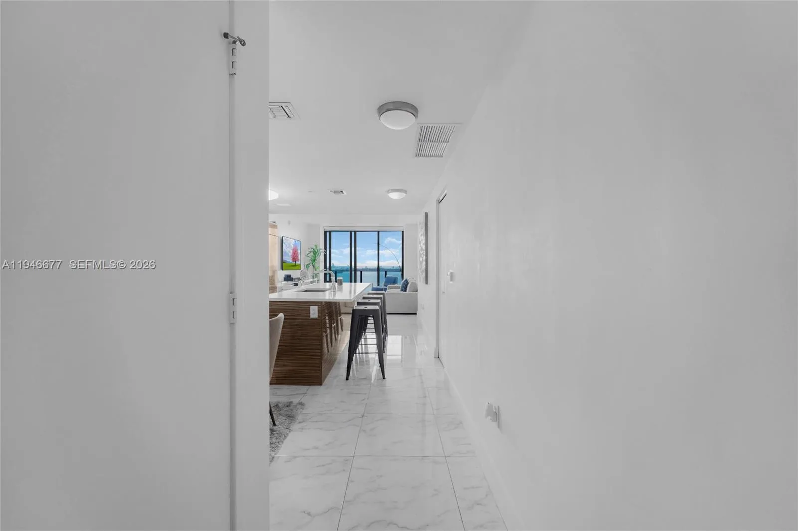 460 NE 28th St # 3002, Miami, FL 33137 photo 6