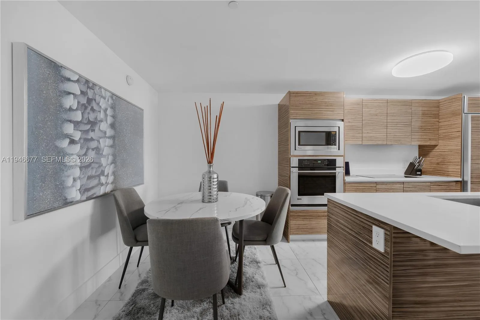 460 NE 28th St # 3002, Miami, FL 33137 photo 8