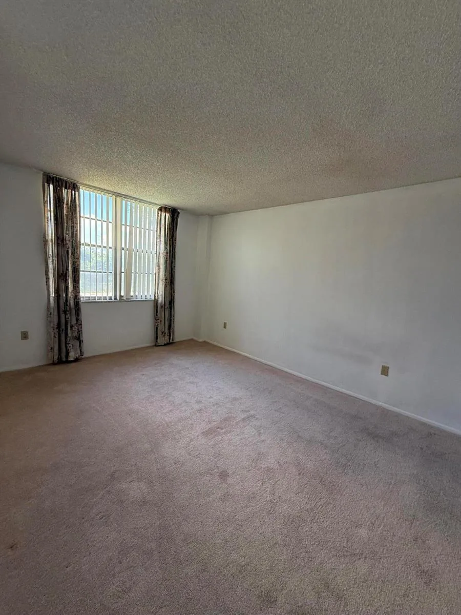 15600 NW 7TH Avenue # 211, Miami, FL 33169 photo 8