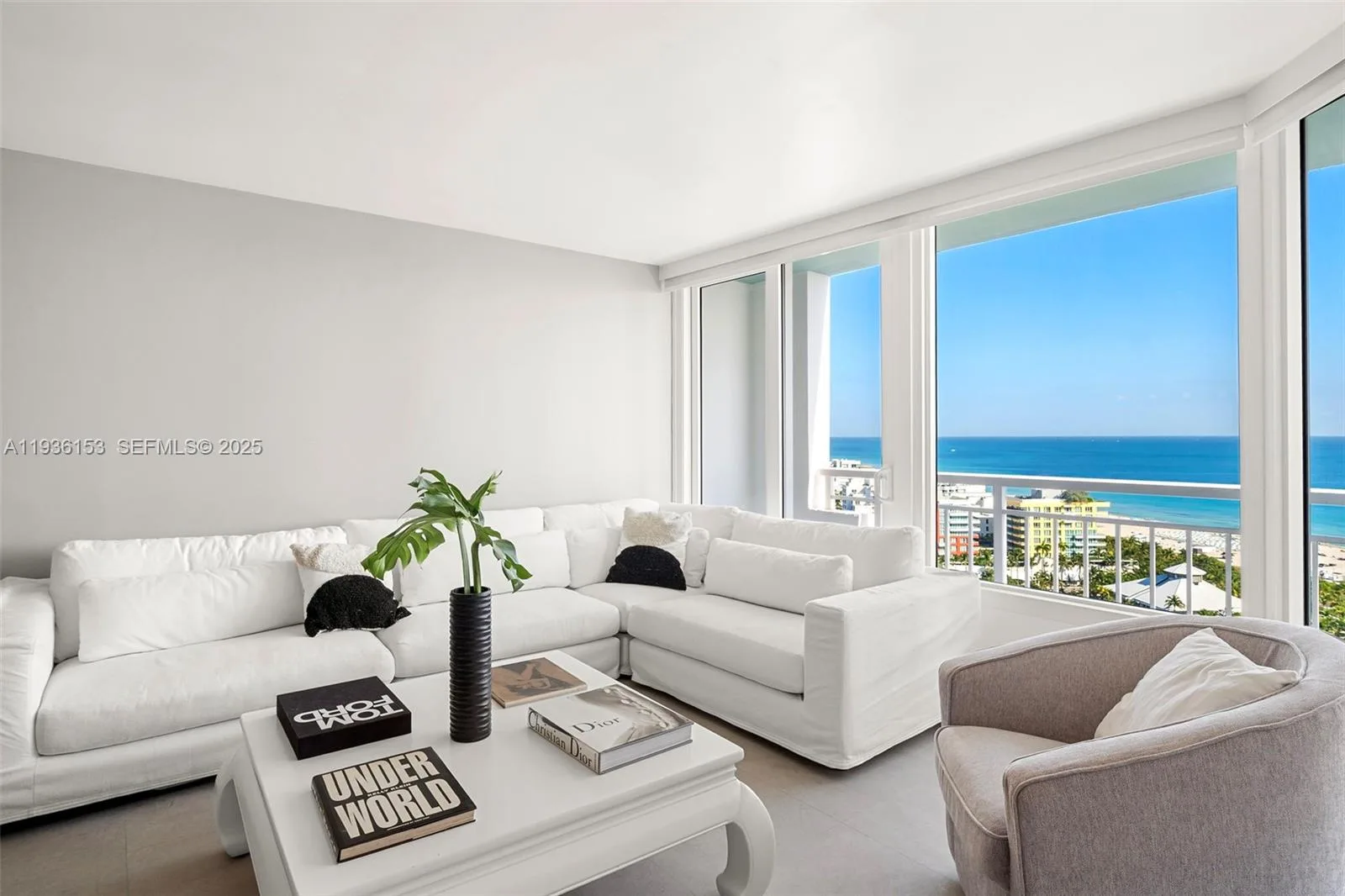 400 S Pointe Dr # 2208, Miami Beach, FL 33139