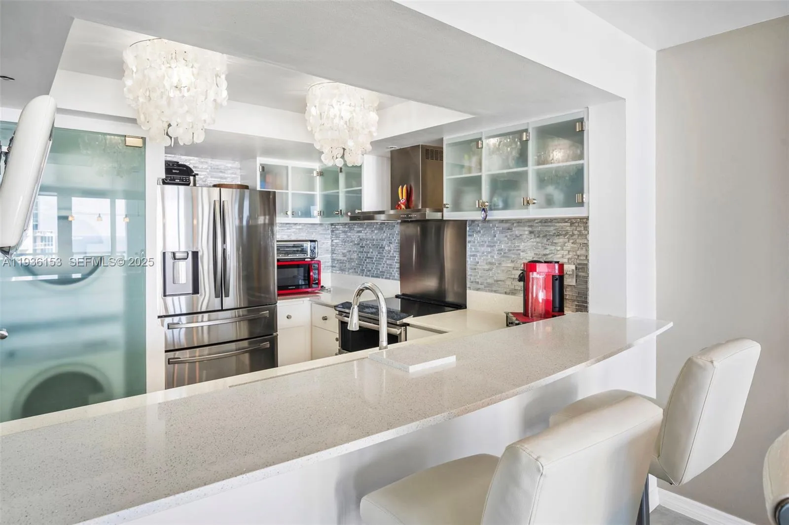 400 S Pointe Dr # 2208, Miami Beach, FL 33139 photo 11