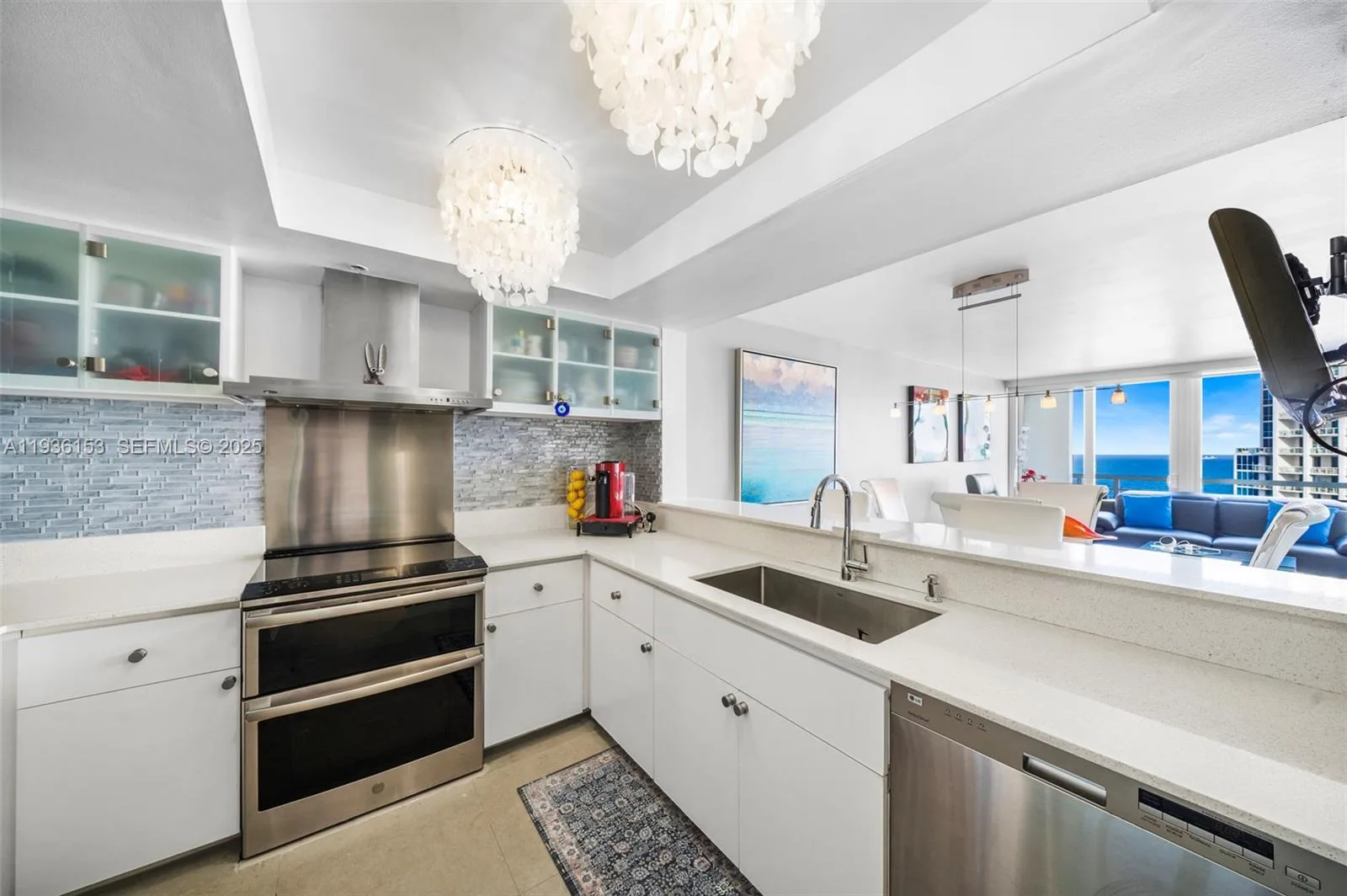 400 S Pointe Dr # 2208, Miami Beach, FL 33139 photo 13