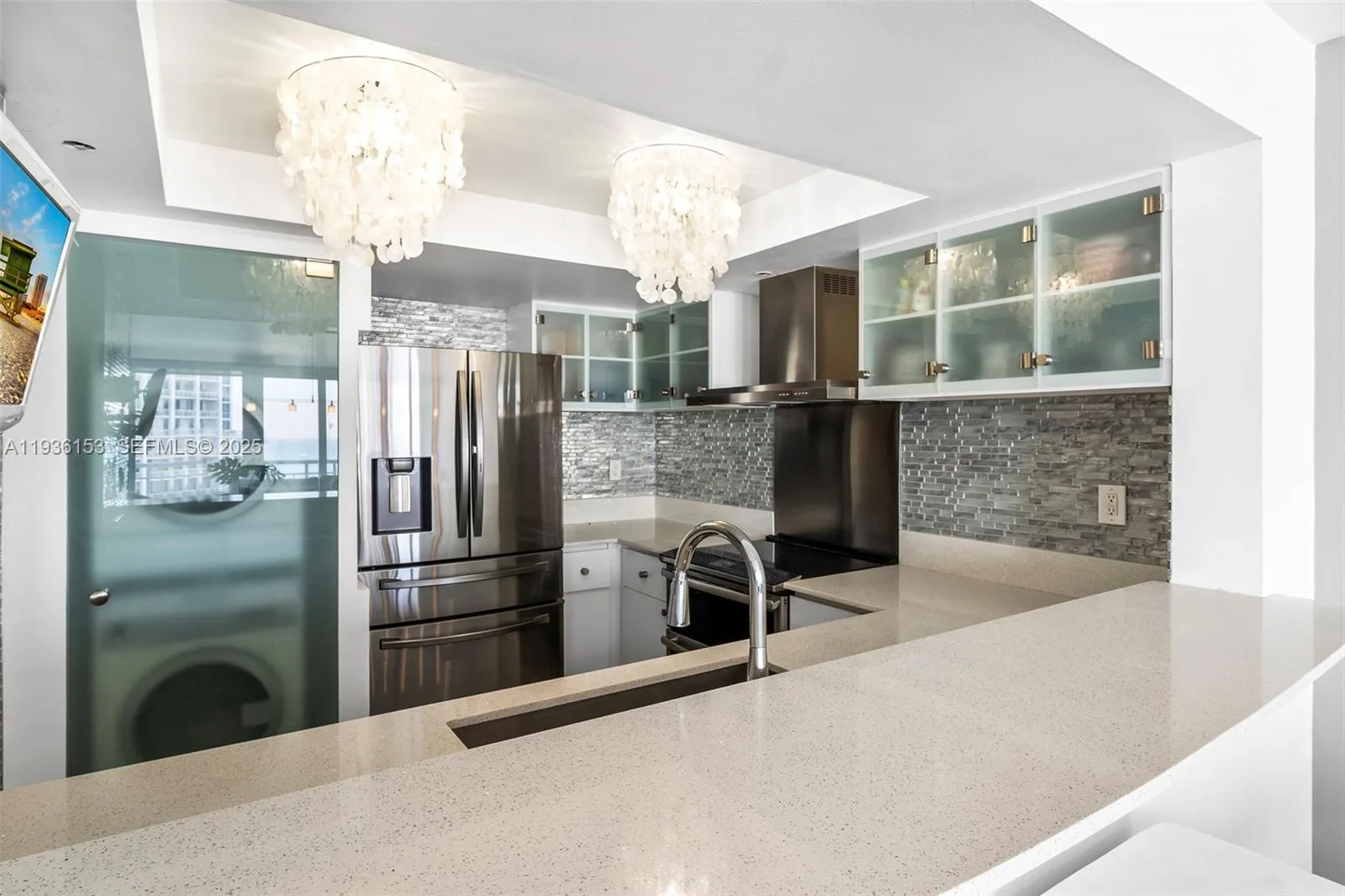 400 S Pointe Dr # 2208, Miami Beach, FL 33139 photo 9