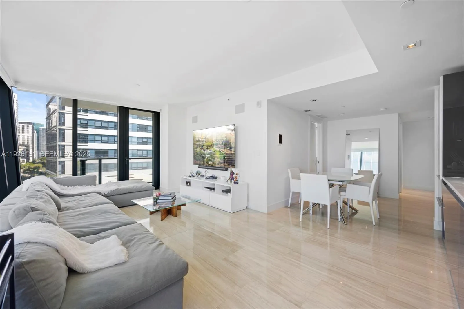 1451 Brickell Ave # 1106, Miami, FL 33131 photo 3