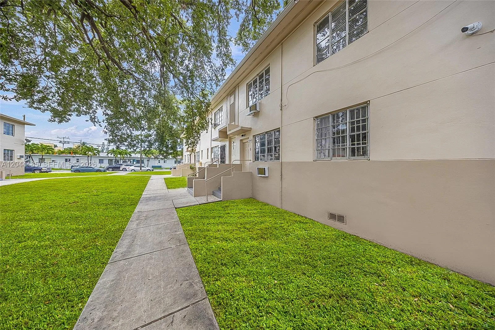 931 SW 3rd St, Miami, FL 33130 photo 10