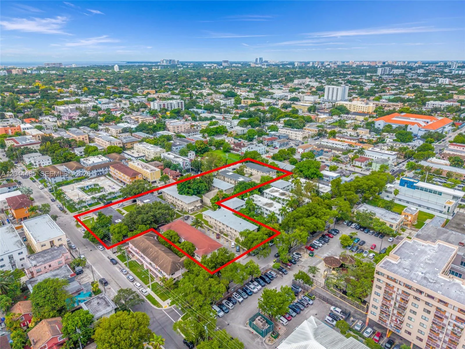 931 SW 3rd St, Miami, FL 33130 photo 12
