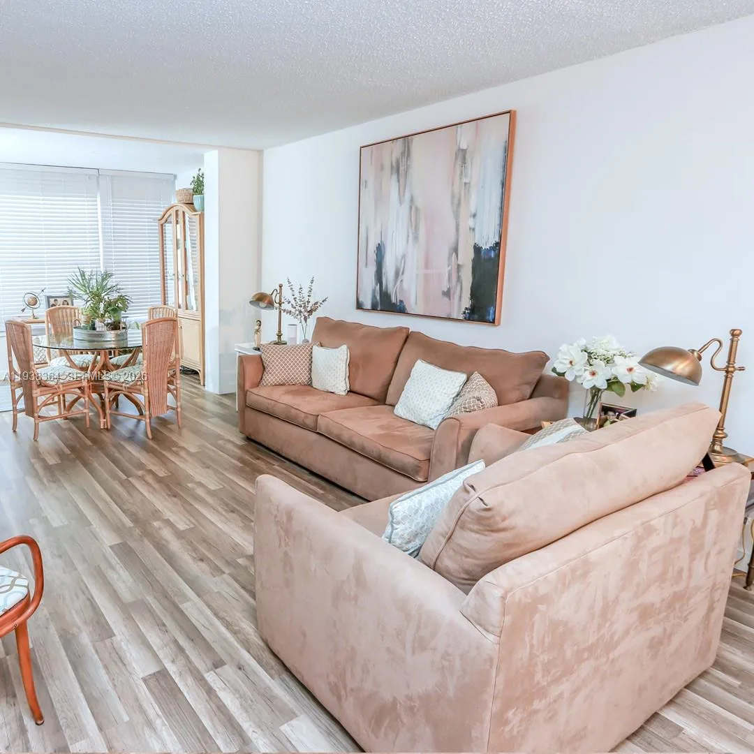 9150 Lime Bay Blvd # 212, Tamarac, FL 33321