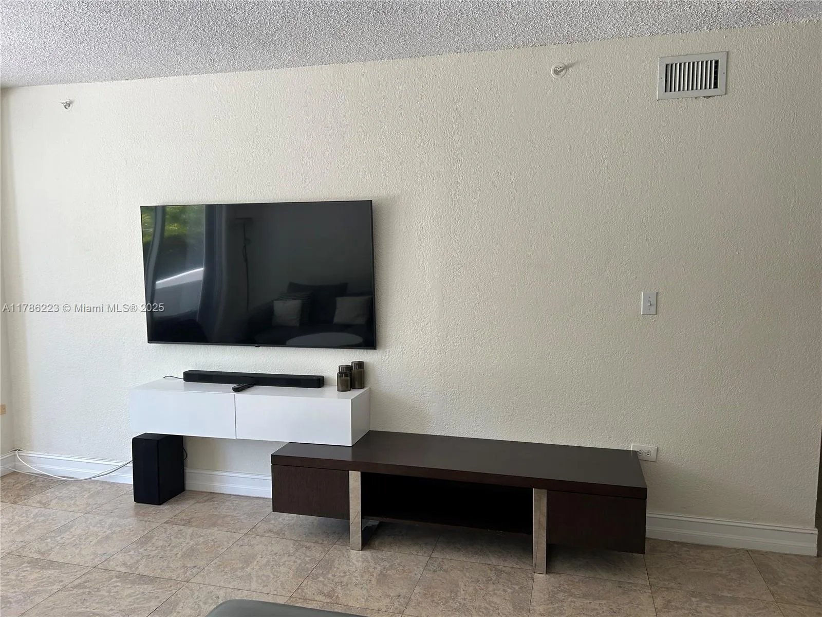 1500 Bay Rd # 116S, Miami Beach, FL 33139 photo 8