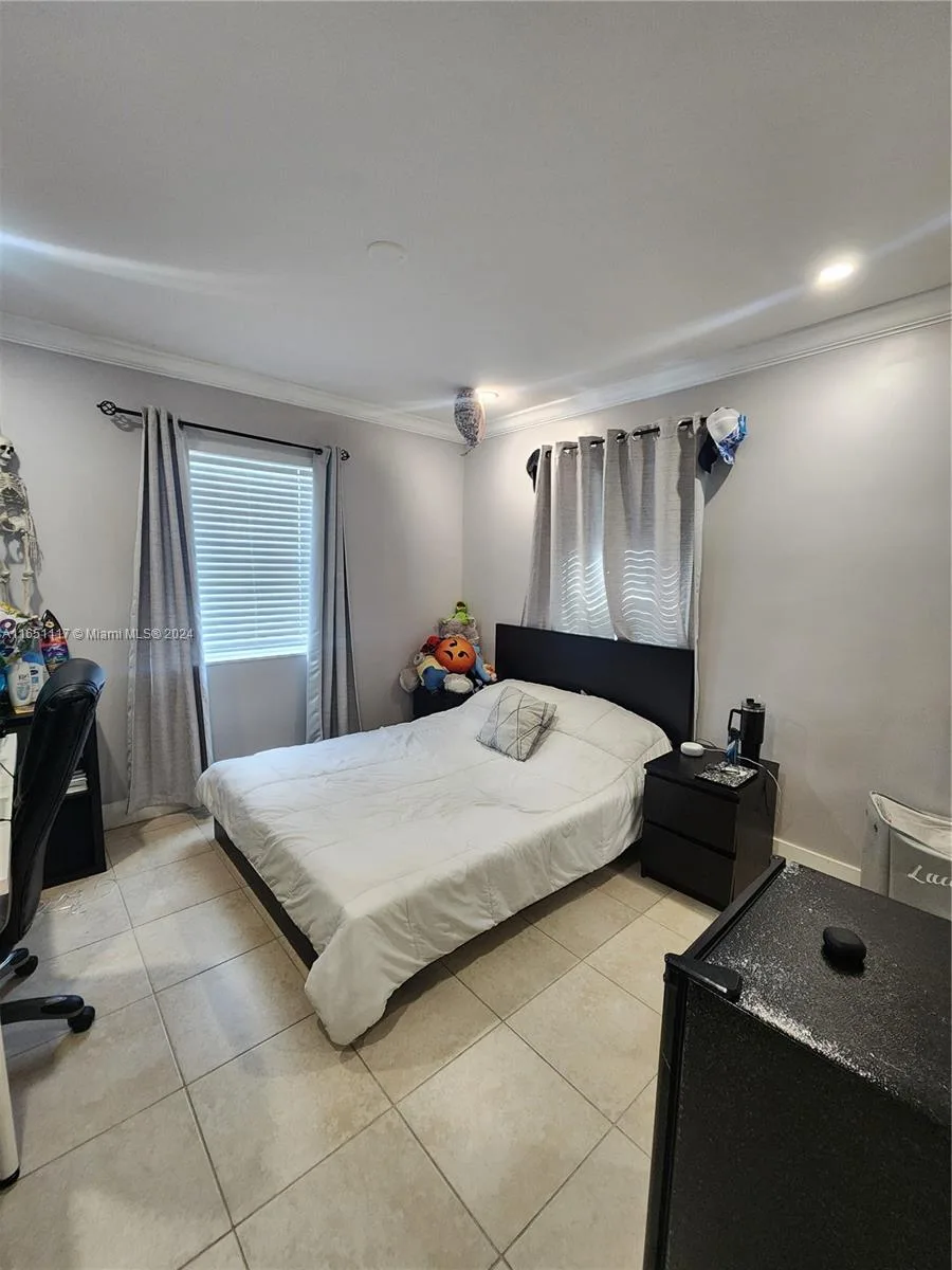 1025 NE 13th Ave, Homestead, FL 33033 photo 7