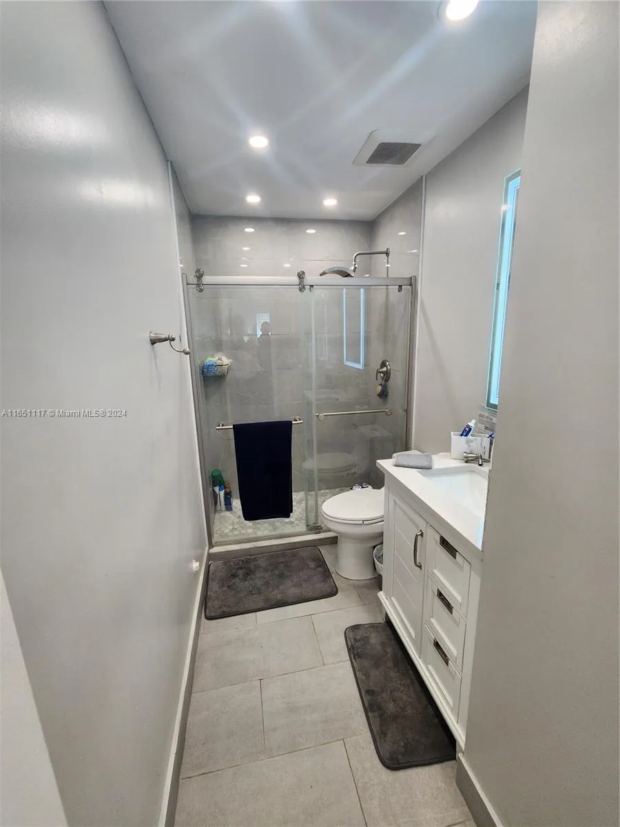 1025 NE 13th Ave, Homestead, FL 33033 photo 8