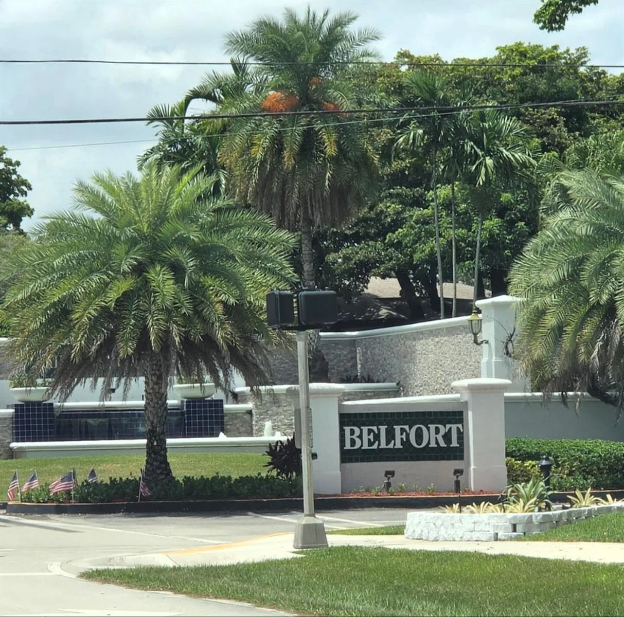 9895 N BELFORT Circle # 110, Tamarac, FL 33321