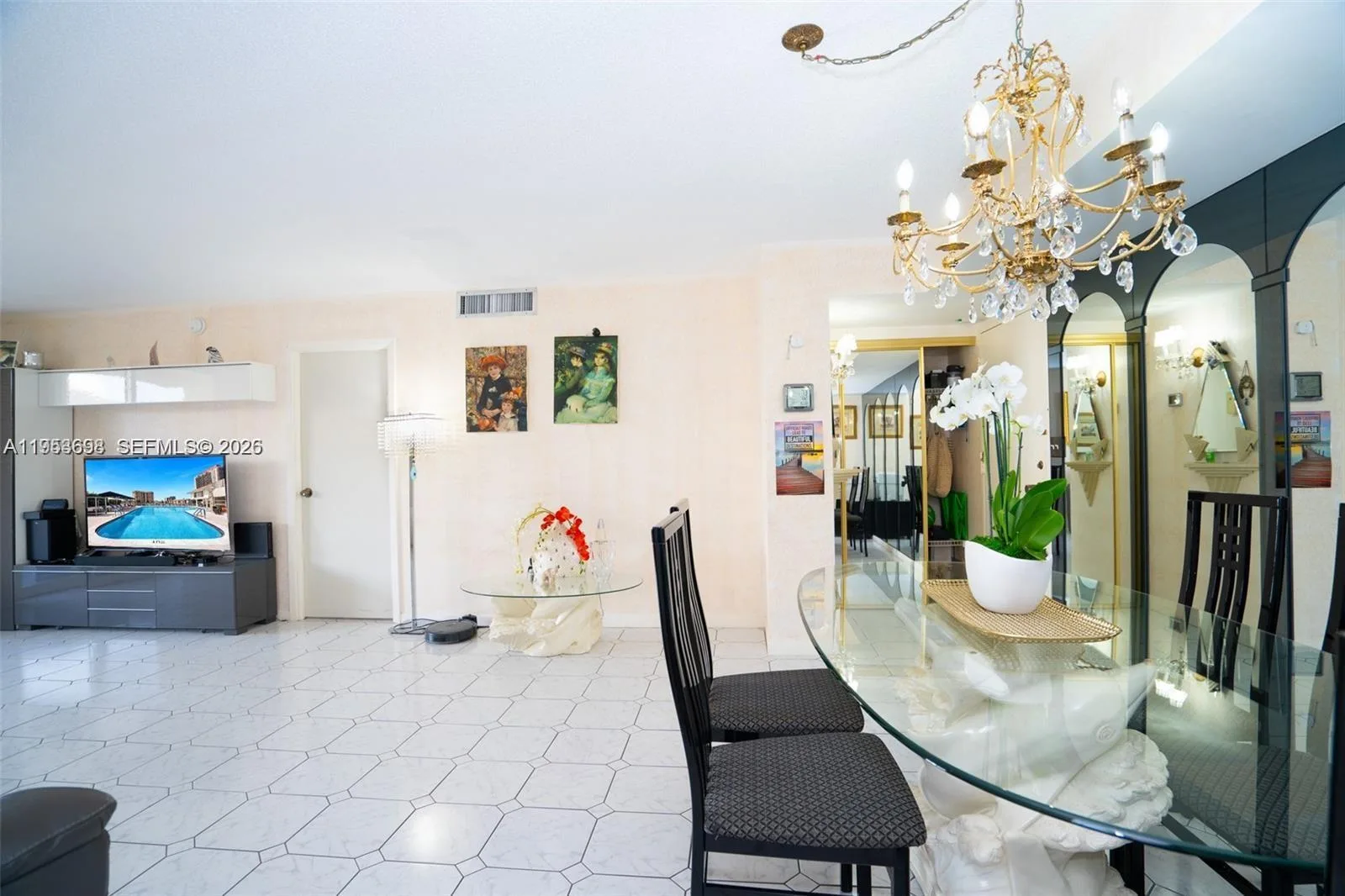 1833 S Ocean Dr # 1103, Hallandale Beach, FL 33009