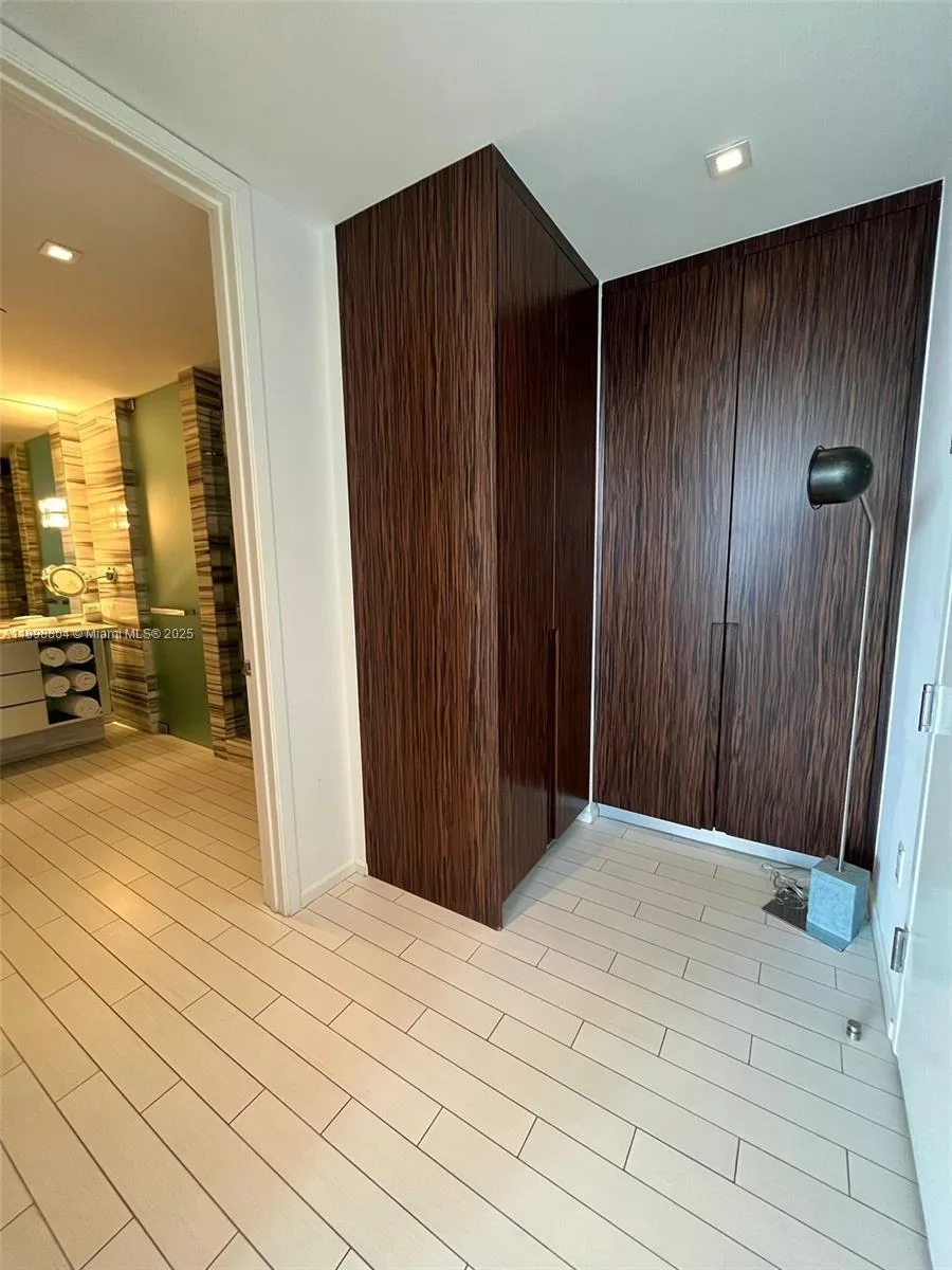 2201 Collins Ave # 626, Miami Beach, FL 33139 photo 6