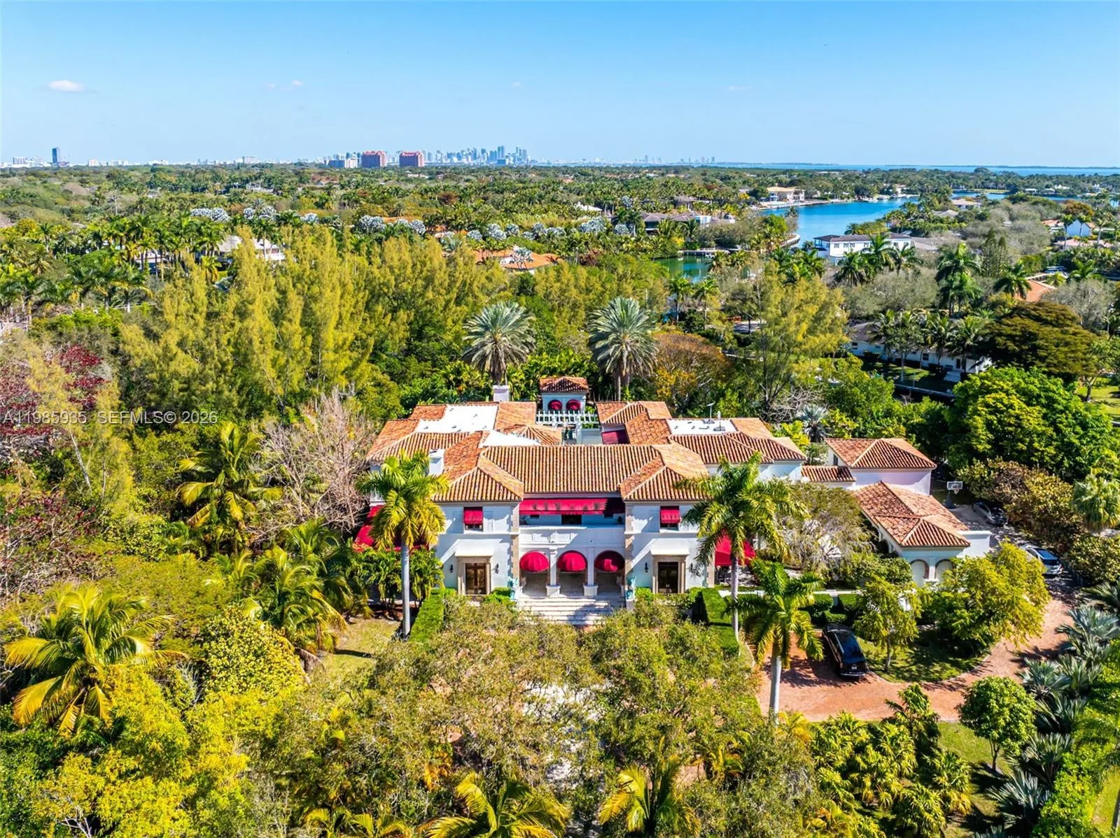 9401 Journeys End Rd, Coral Gables, FL 33156 photo 2