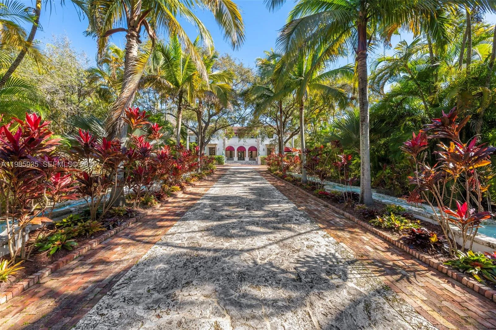 9401 Journeys End Rd, Coral Gables, FL 33156 photo 3